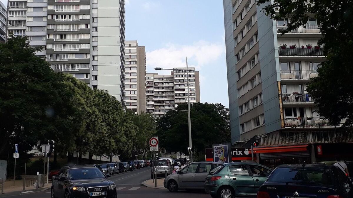 Un homme de 23 ans blessé par balles à Bagnolet