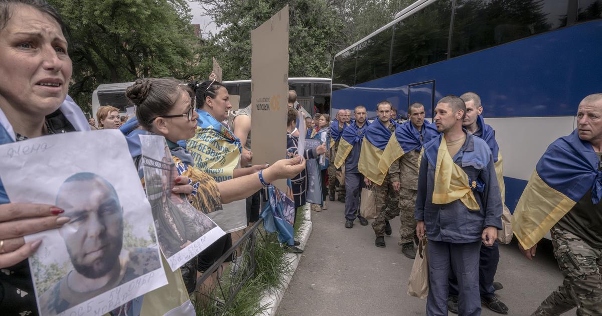 quand des anciens soldats ukrainiens profitent d’un échange de prisonniers avec la Russie
