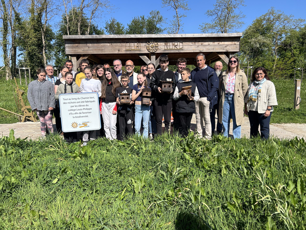 Des nichoirs à oiseaux installés le long du chemin vert du Petit-Caux entre Eu et Saint-Rémy-Boscrocourt