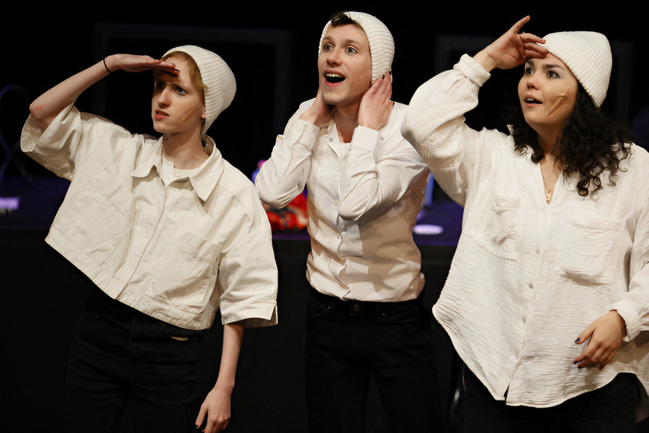 En spectacle dans le Cotentin, cette compagnie revisite Cyrano de Bergerac