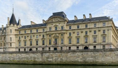 condamnée à rembourser la dette colossale de son mari, elle fait plier le créancier en justice
