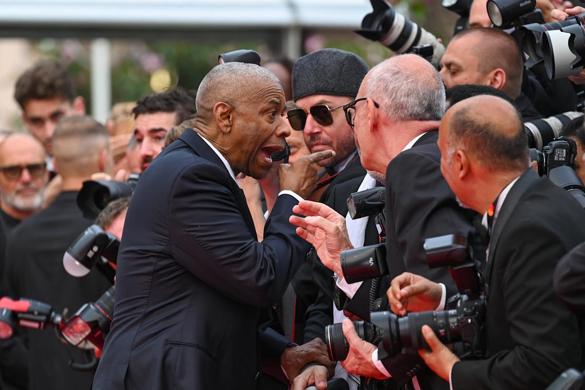 Denzel Washington - "C'est quoi le problème des blancs ?", "Il est toujours prêt à en découdre", "T'as cru que c'était ton pote" : l'acteur pris à partie par un photographe à Cannes, les internautes le défendent