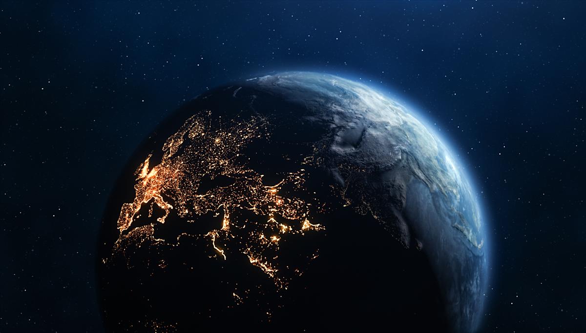 La fin de l'univers est plus proche que prévu, selon une étude... et c'est la Terre qui va disparaître en premier