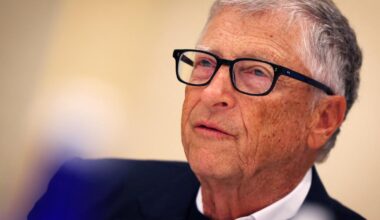 Bill Gates déplore qu’Elon Musk, l’homme «le plus riche du monde», «tue les enfants les plus pauvres au monde»