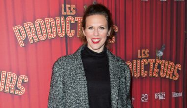 Lorie révèle pourquoi elle n'a pas chanté pendant 10 ans