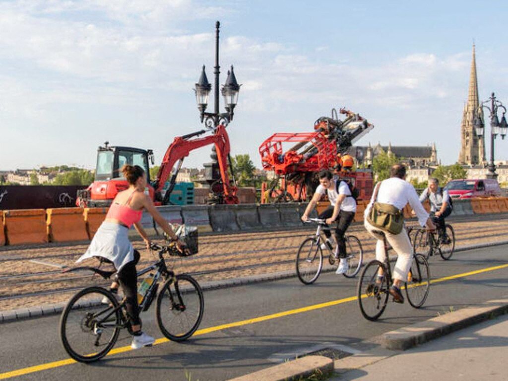 Les travaux du pont de pierre ont démarré à Bordeaux, quels impacts sur la circulation ?