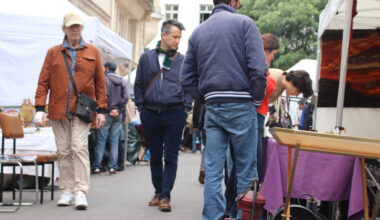 plongée dans l'une des plus grandes brocantes de la capitale
