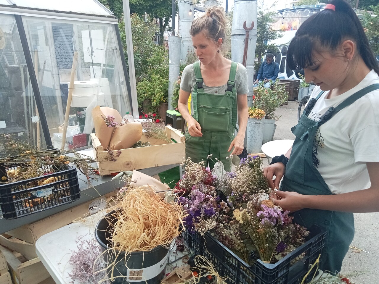 cette association donne une deuxième chance aux plantes et aux gens