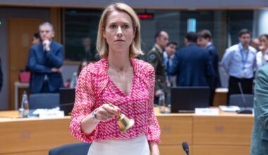 l'UE appelle à "la plus forte pression internationale" contre la Russie