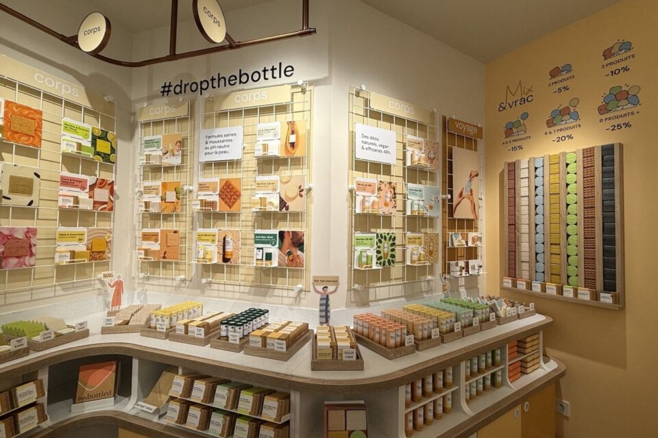 La marque Unbottled permet d'abandonner le plastique, présent en masse dans nos salles de bain.