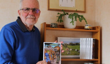 Dans son nouveau livre, Daniel Lesage explore les mœurs et traditions d’un village du Cotentin
