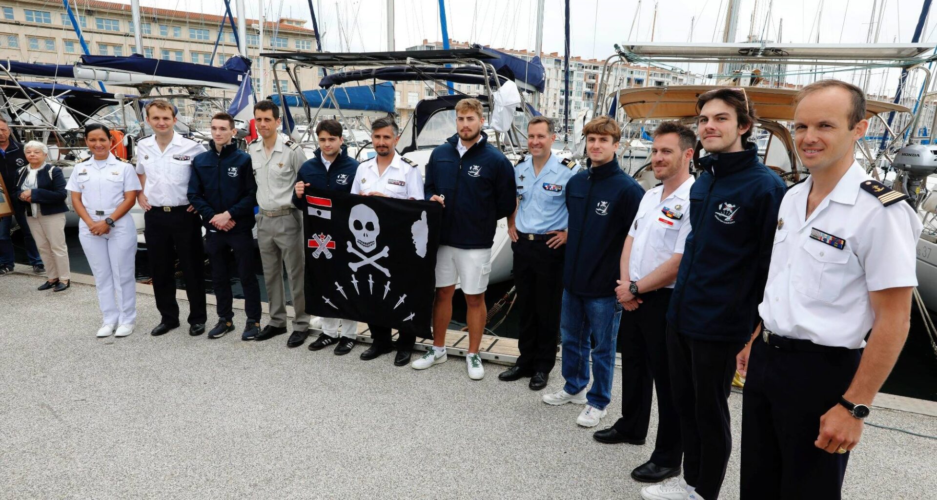 Il a réchappé aux Allemands: plus de 80 ans après les faits, une course de voiles va rallier Toulon à la Corse pour honorer le submersible Casabianca