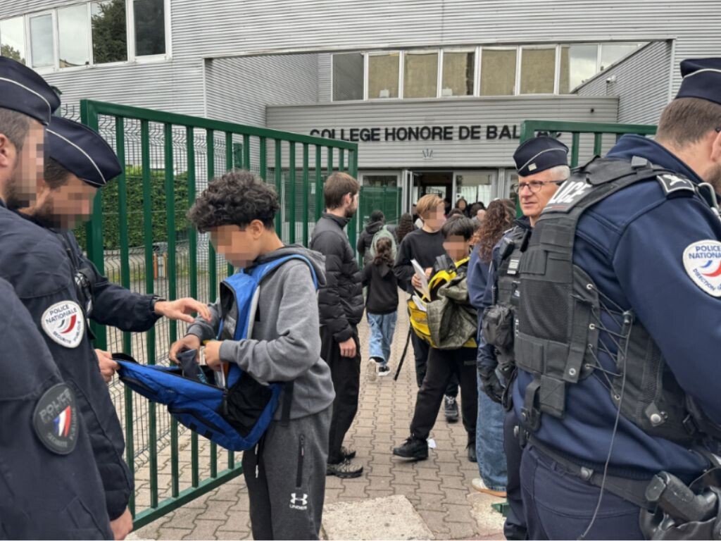 Lyon. Pourquoi les policiers ont débarqué en nombre à la sortie de ces collèges