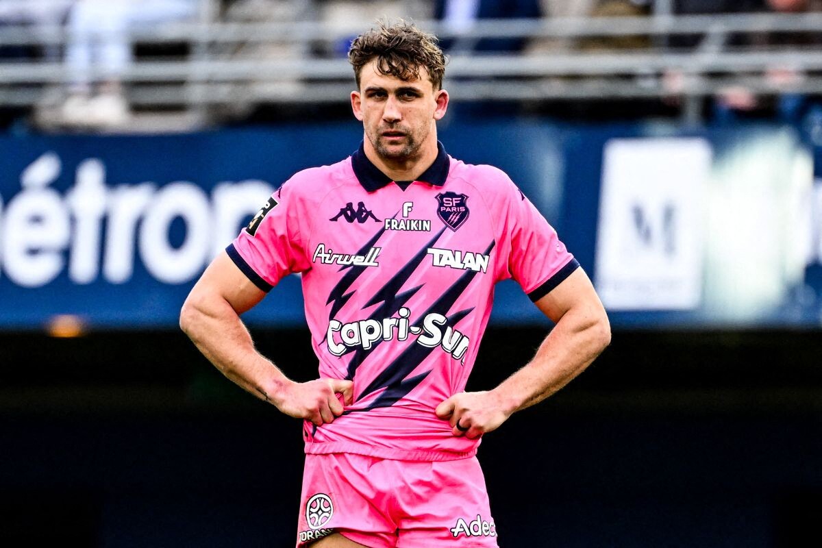 deux joueurs affichent leur dévotion pour le Stade Français