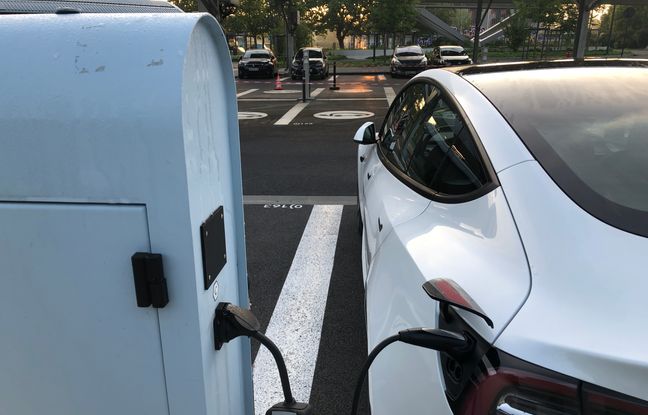 Pourquoi la métropole choisit d’offrir le plein des voitures électriques