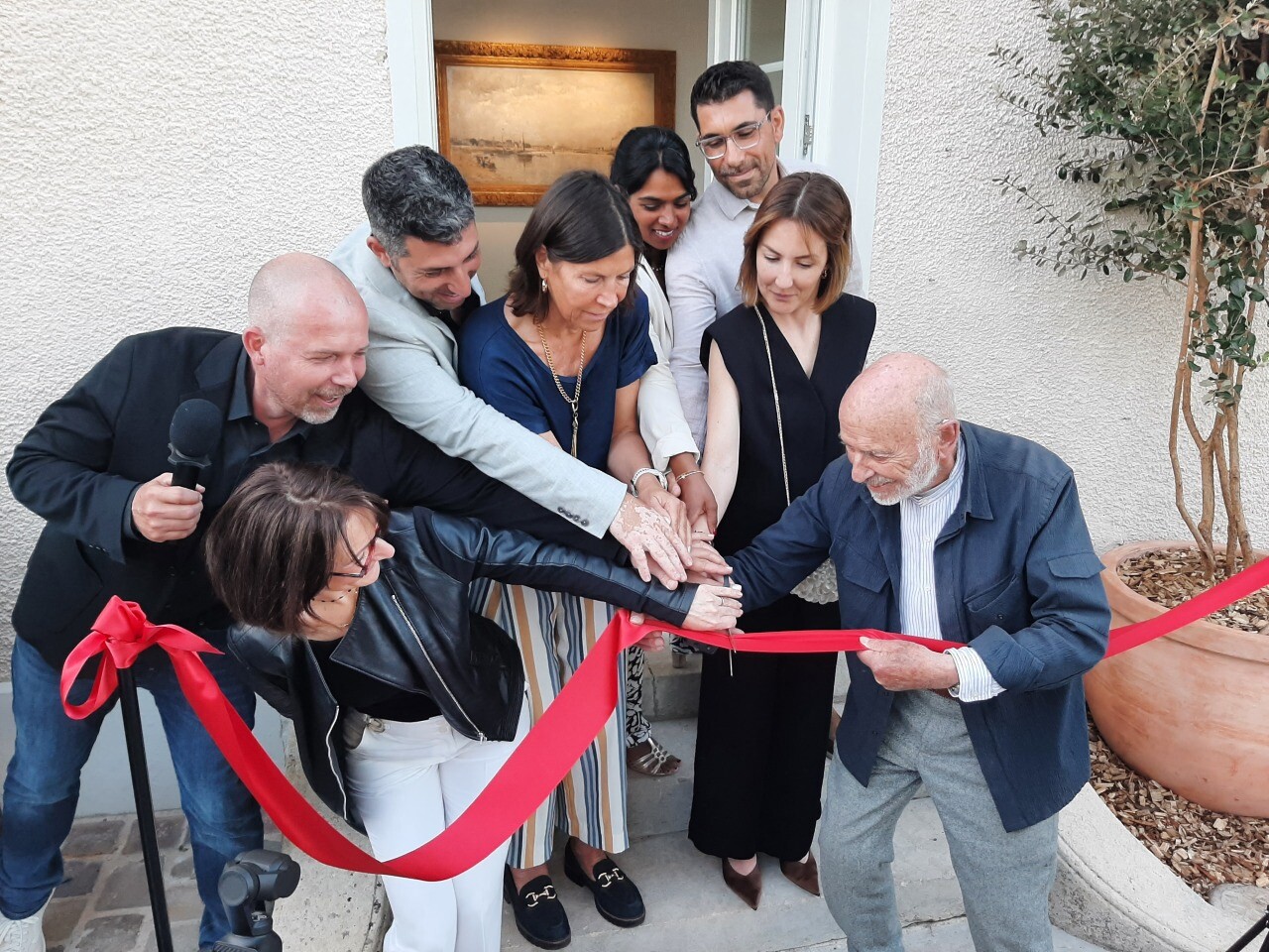 la Van Gogh Academy ouvre dans une nouvelle galerie d'art