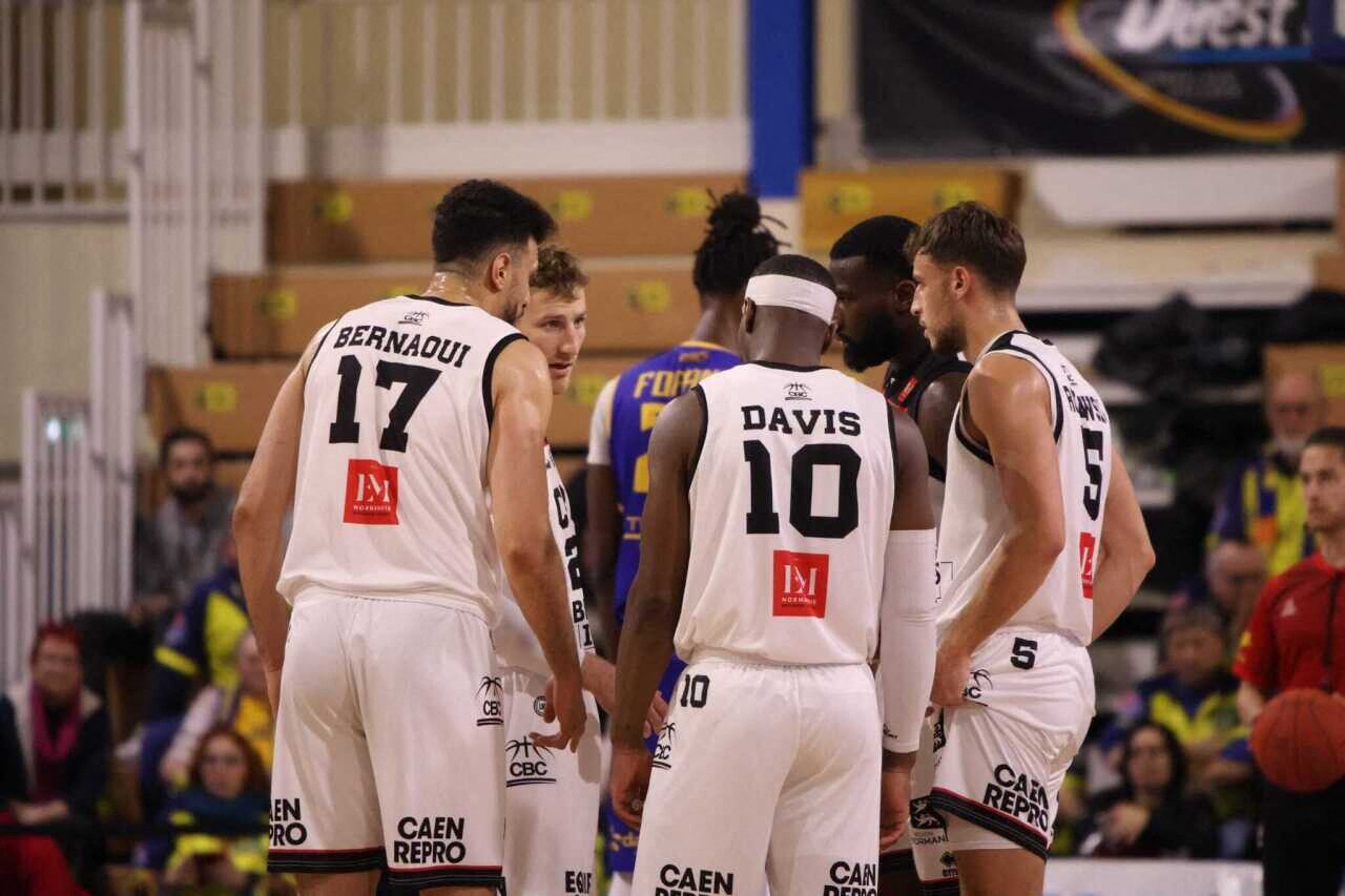 Basket. Le Caen BC perd le derby normand à Rouen en toute fin de rencontre