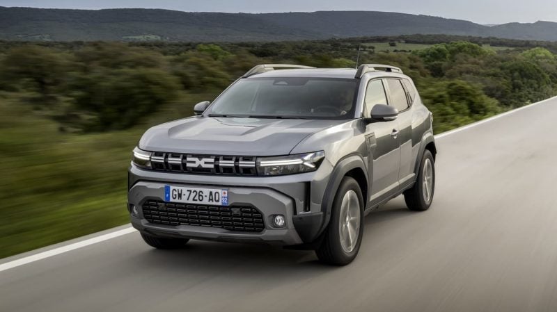 D'après Stellantis, une automobiliste aurait tenté d'obtenir un remboursement... pour une réparation effectuée sur un Dacia Duster.