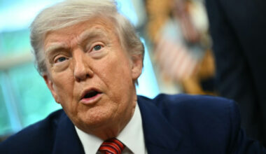 Trump menace l'Union européenne de droits de douane XXL - 23/05/2025 à 23:42