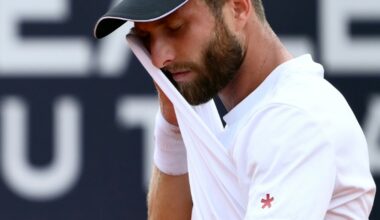 Le Français Corentin Moutet lors de son 8e de finale du Masters 1000 de Rome face au Britannique Jack Draper le 13 mai 2025 (Marco BERTORELLO)
