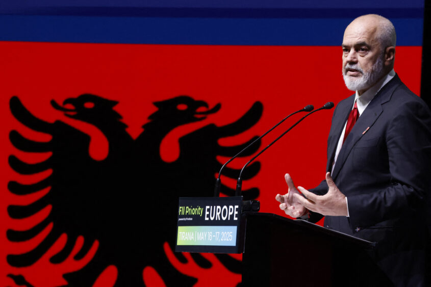 « L’histoire nous a enseigné qu’il n’y a rien de mieux que l’UE »
