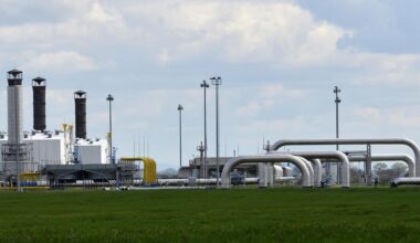 Comment l'Union européenne compte en finir avec le gaz russe d'ici fin 2027