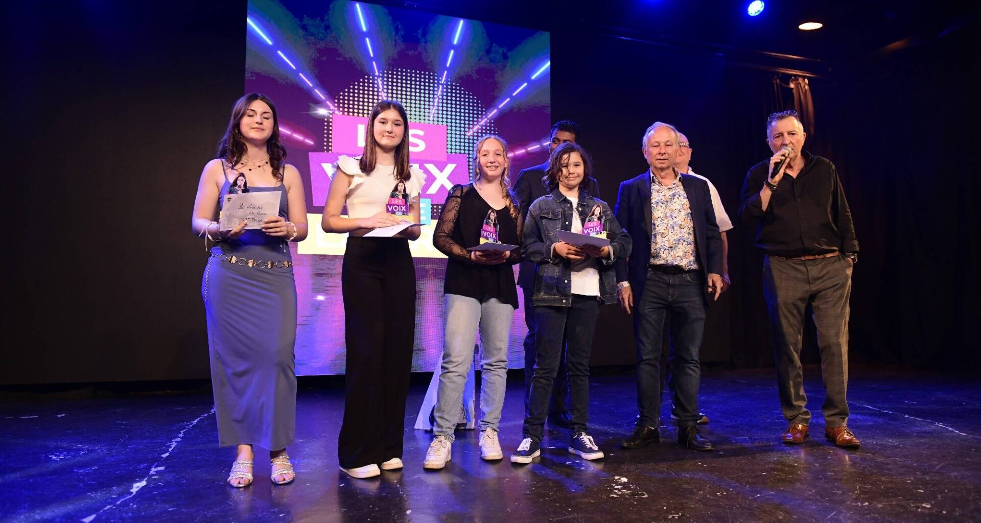 "J'ai toujours chanté": à 11 ans, Aubin remporte le concours Les Voix de La Crau