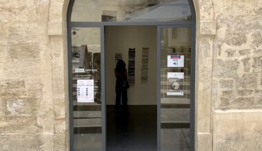l'exposition collective des Briscarts avant la 36e édition du parcours d'ateliers