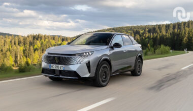 Essai Peugeot E-3008 Dual Motor : un deuxième moteur pour effacer son plus gros défaut ?