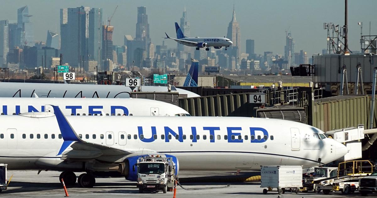 nouvelle brève panne de communications aériennes affectant l'aéroport de Newark