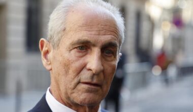 l'inéligibilité d'Hubert Falco confirmée mais son exécution provisoire levée