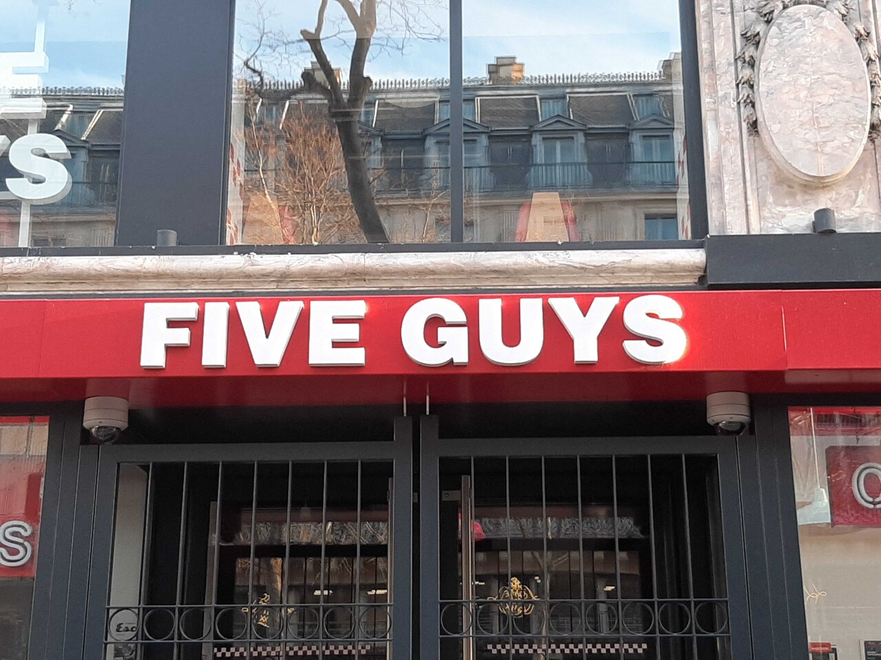 La célèbre chaîne de fast-food Five Guys va remplacer ce restaurant adoré à Bordeaux