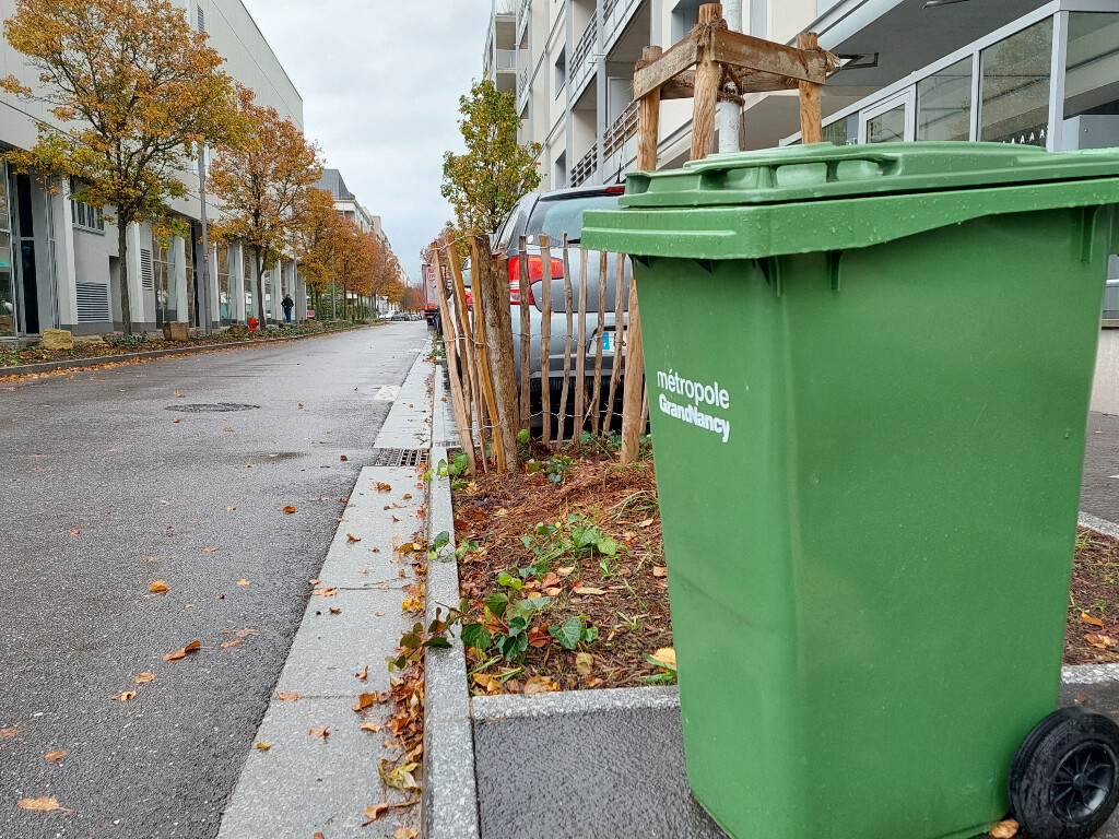 des stages de sensibilisation bientôt proposés aux personnes qui jettent mal leurs déchets ?