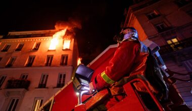 incendie en pleine nuit dans un appartement de Montmartre, un immeuble de six étages évacué