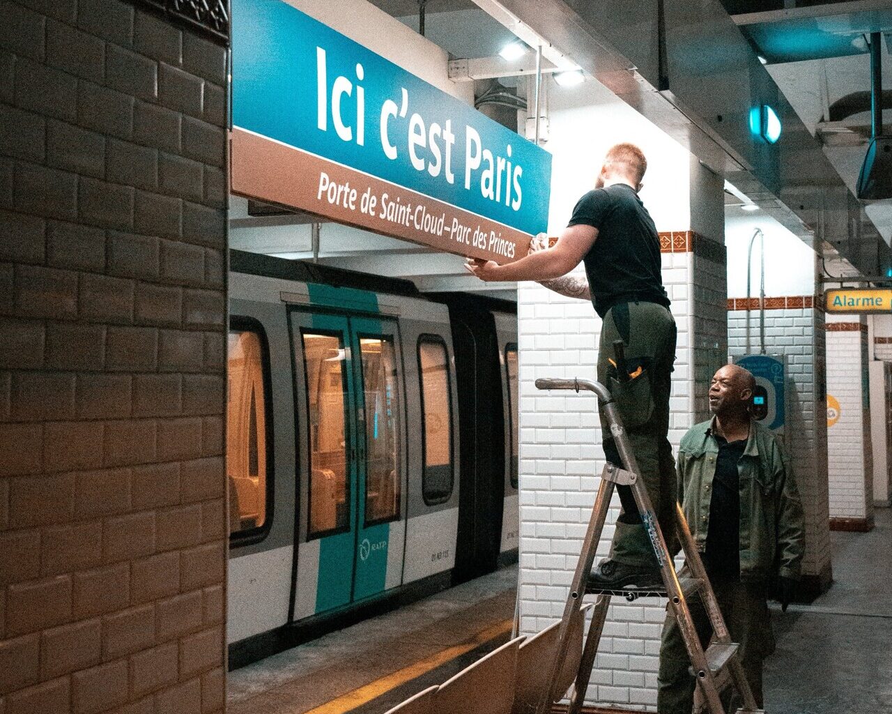 la RATP apporte son soutien au PSG dans ses stations de métro
