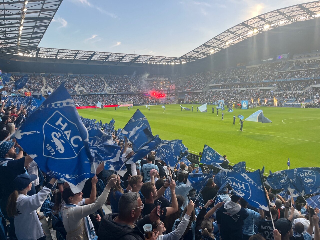 Football. Après un match fou à Strasbourg, le HAC reste en Ligue 1 !