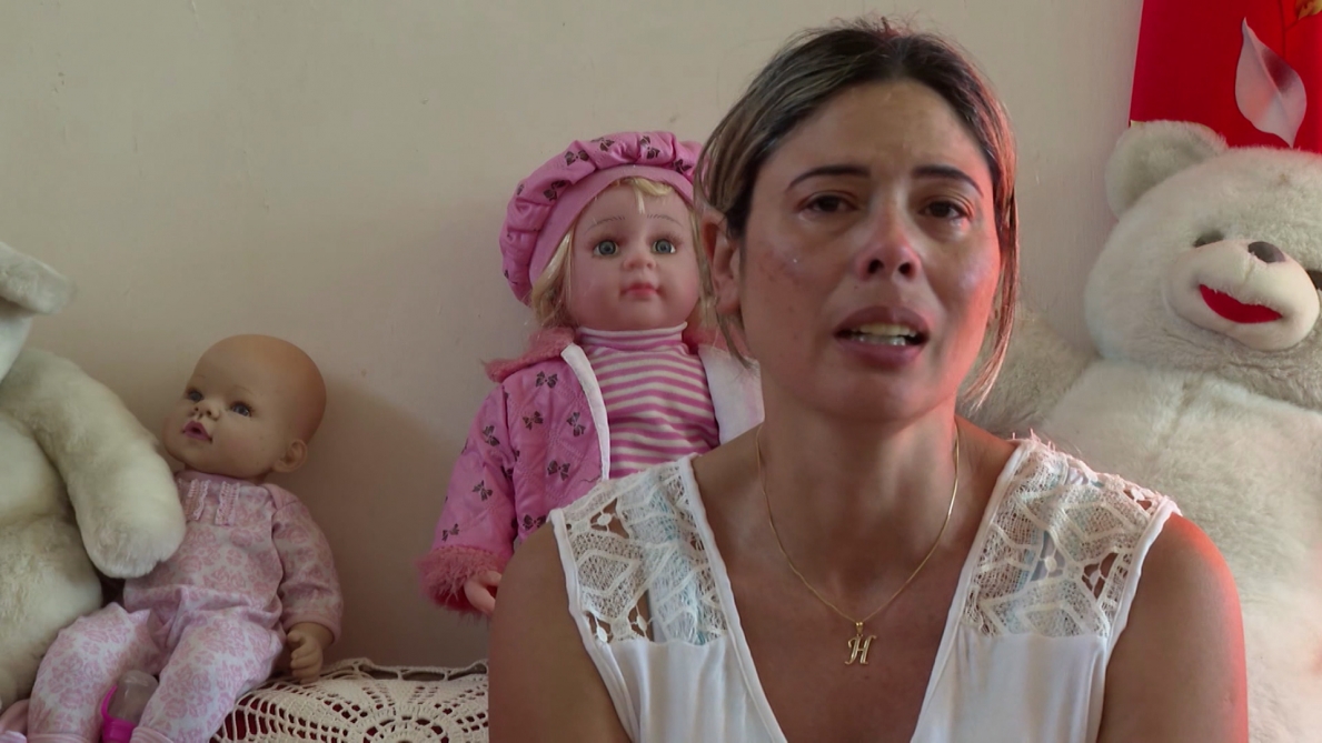 "J'ai commencé à pleurer, je les ai implorés": d'origine cubaine, Heidy a été expulsée des USA sans sa fille et son mari