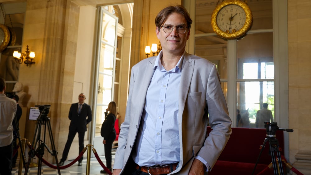 le député (ex-LFI) Hendrik Davi réfléchit à la "Sécurité sociale de demain"