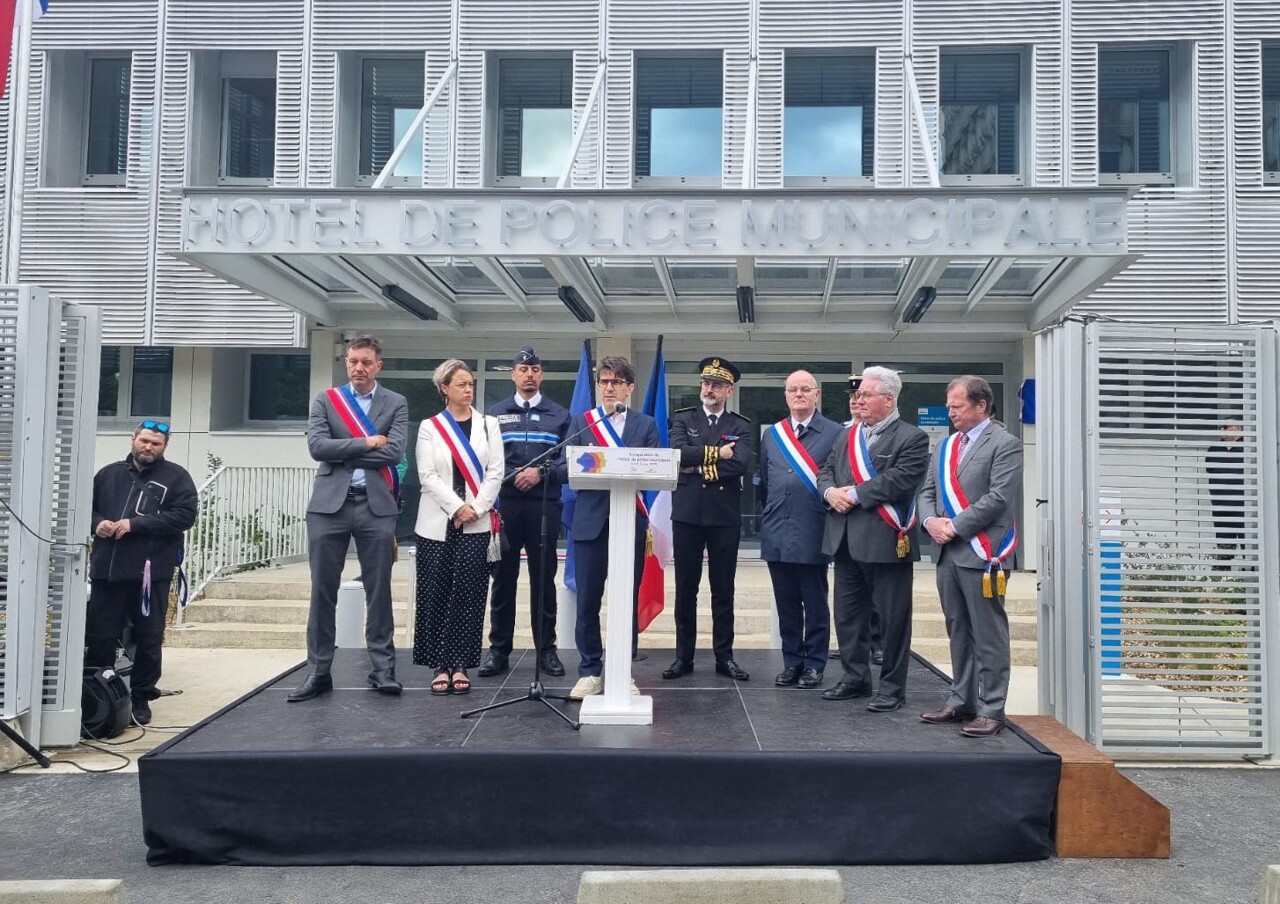 Réalité virtuelle, psychologue... À Saint-Denis, un commissariat à la pointe pour la police municipale