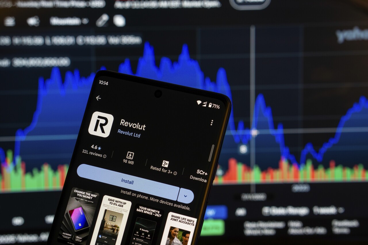 Cette banque en ligne aux plus de 5 millions de clients en France choisit Paris pour implanter son siège