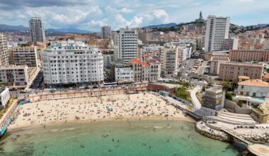 En mai à Marseille, des plages bondées mais toujours pas surveillées