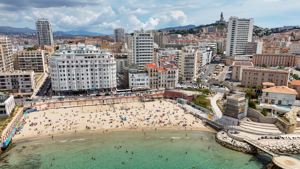 En mai à Marseille, des plages bondées mais toujours pas surveillées