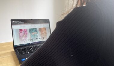 à Paris, Fanny s'est fait soutirer 1 300 euros par une influenceuse