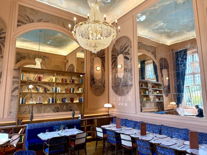 brasserie louise ceviche steak frites salon