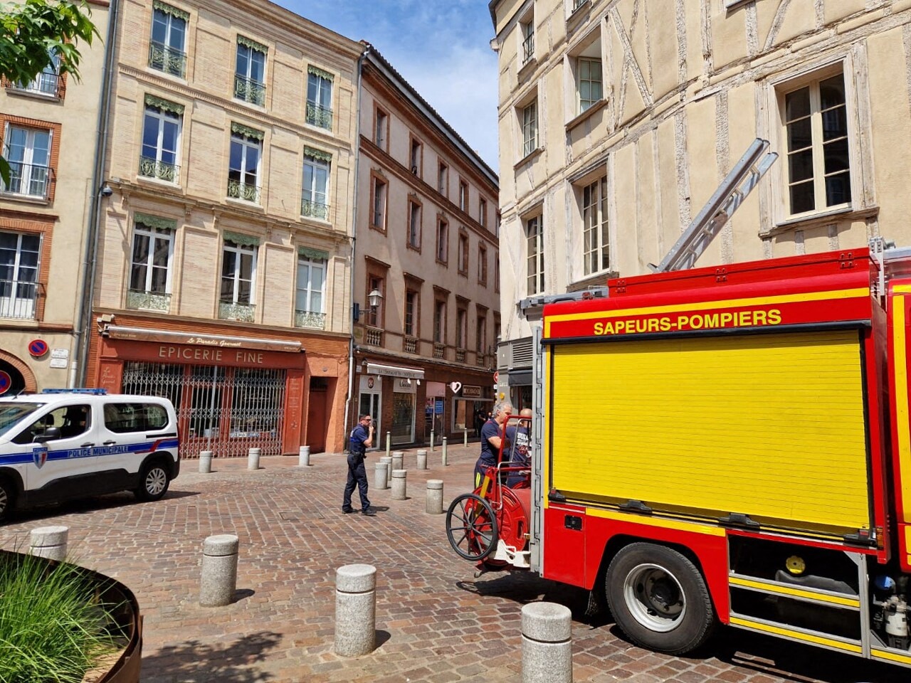 Toulouse. Deux immeubles évacués après une suspicion d'effondrement : "C'était une fausse alerte"