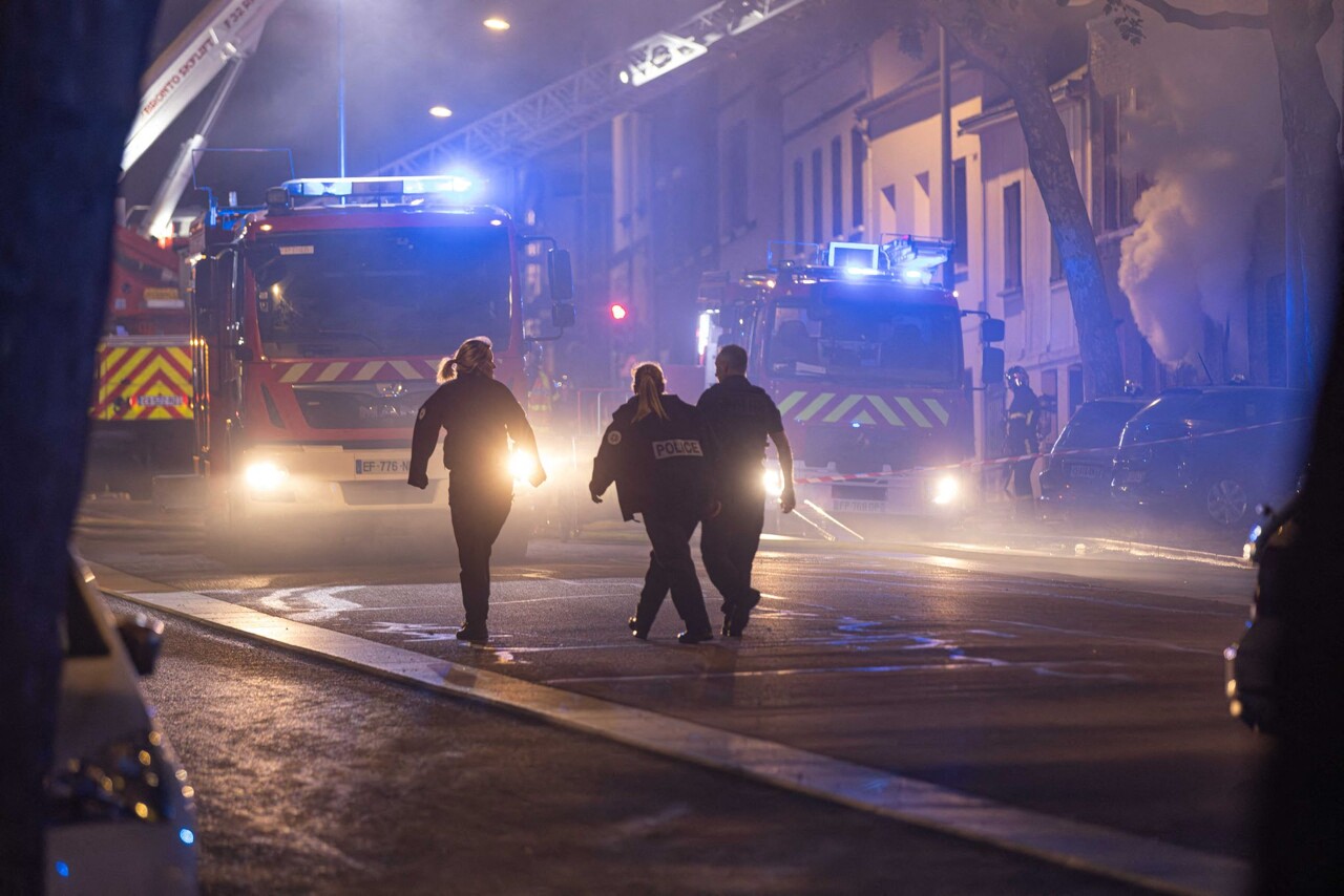 une cinquantaine de pompiers mobilisés près des Docks 76