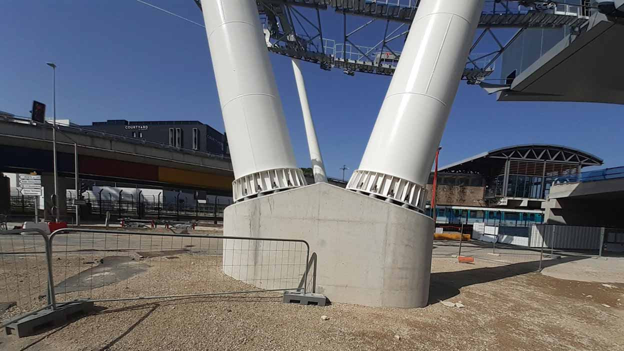 © DR - L’appel à projets vise à habiller les socles de plusieurs pylônes. 