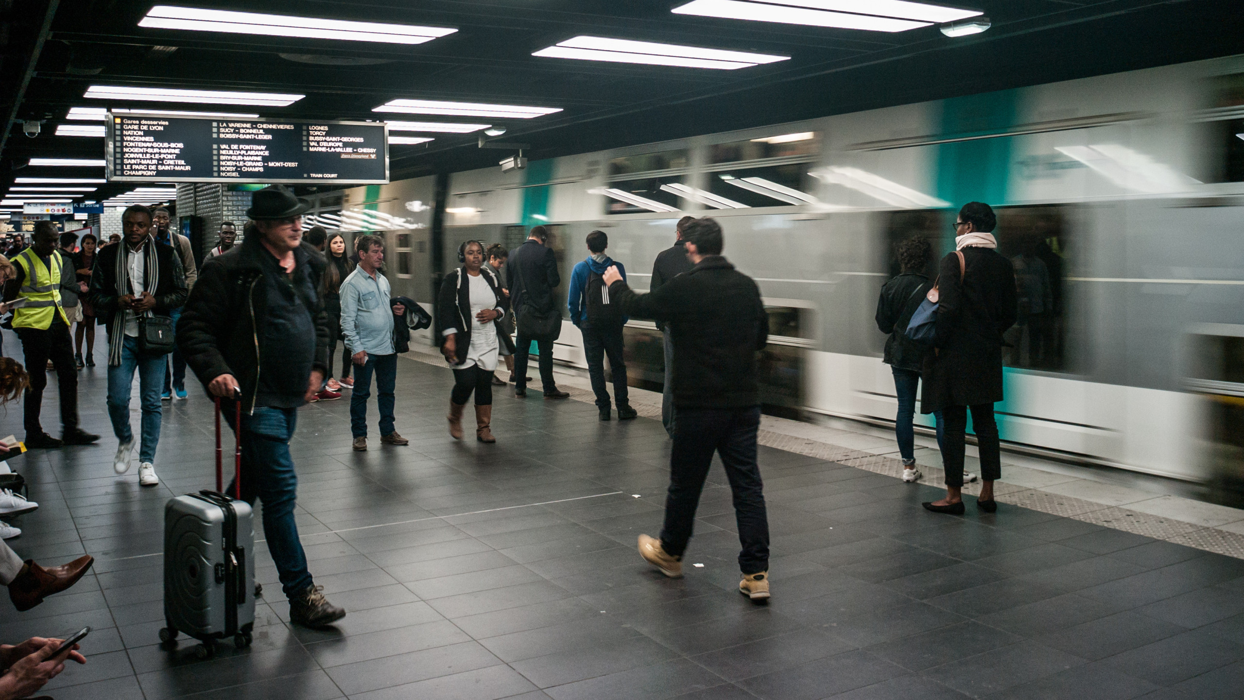 © Shutterstock - Ce lundi 5 mai, un mouvement social va perturber les lignes de Transiliens et RER en Île-de-France gérée par la SNCF.