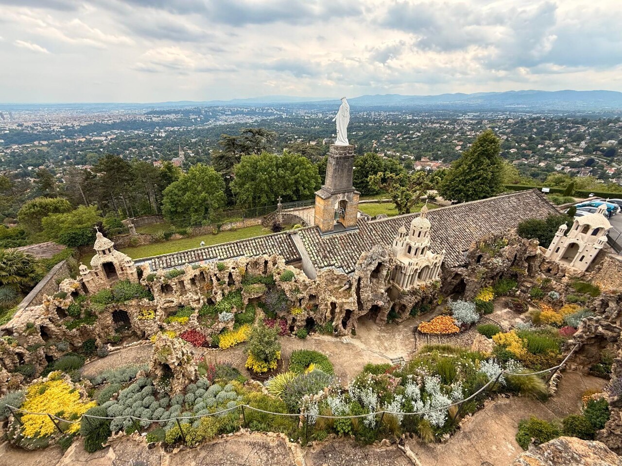 Ce surprenant jardin secret aux portes de Lyon que même les Lyonnais ignorent