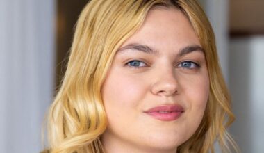 Louane raconte une sortie scolaire de sa fille Esmée qui a mal tourné